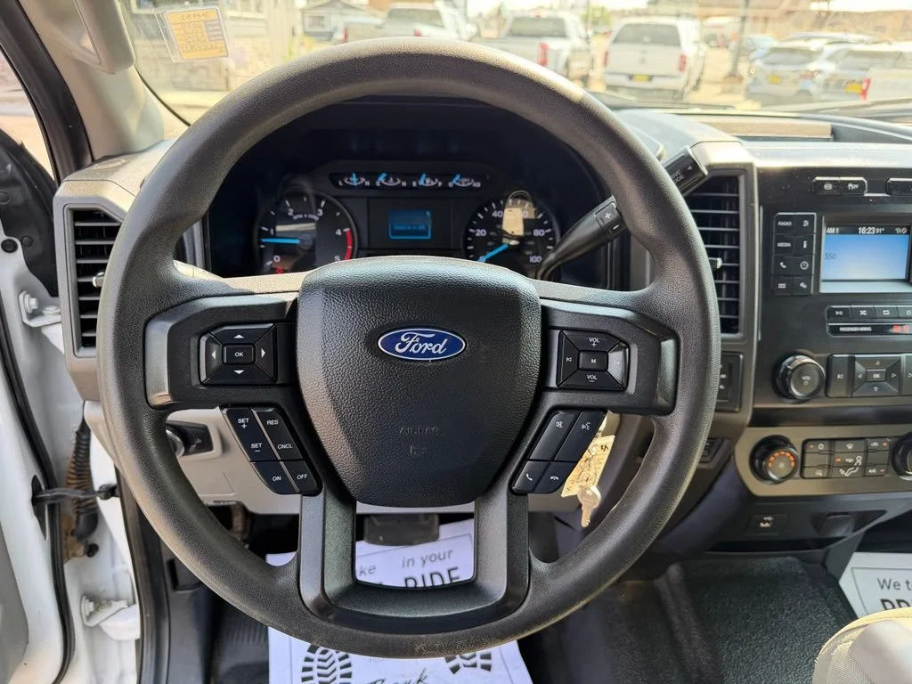 Used 2020 White Ford XL image 11
