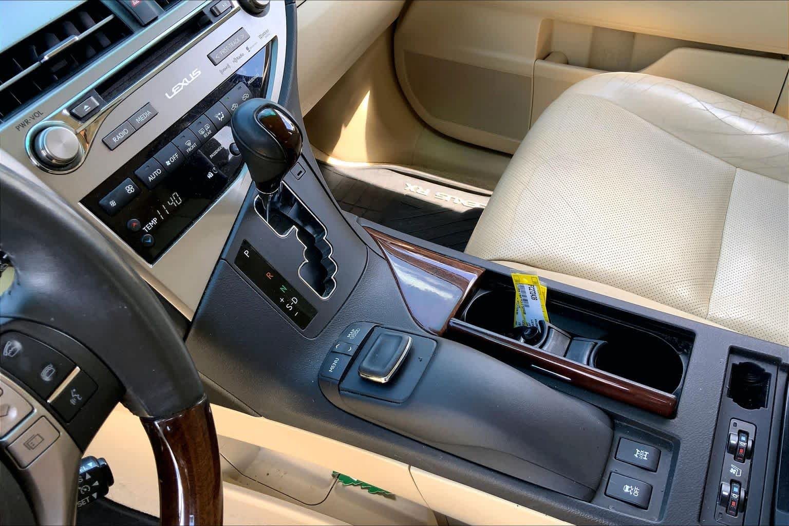 Used 2015 Satin Cashmere Metallic Lexus  image 17
