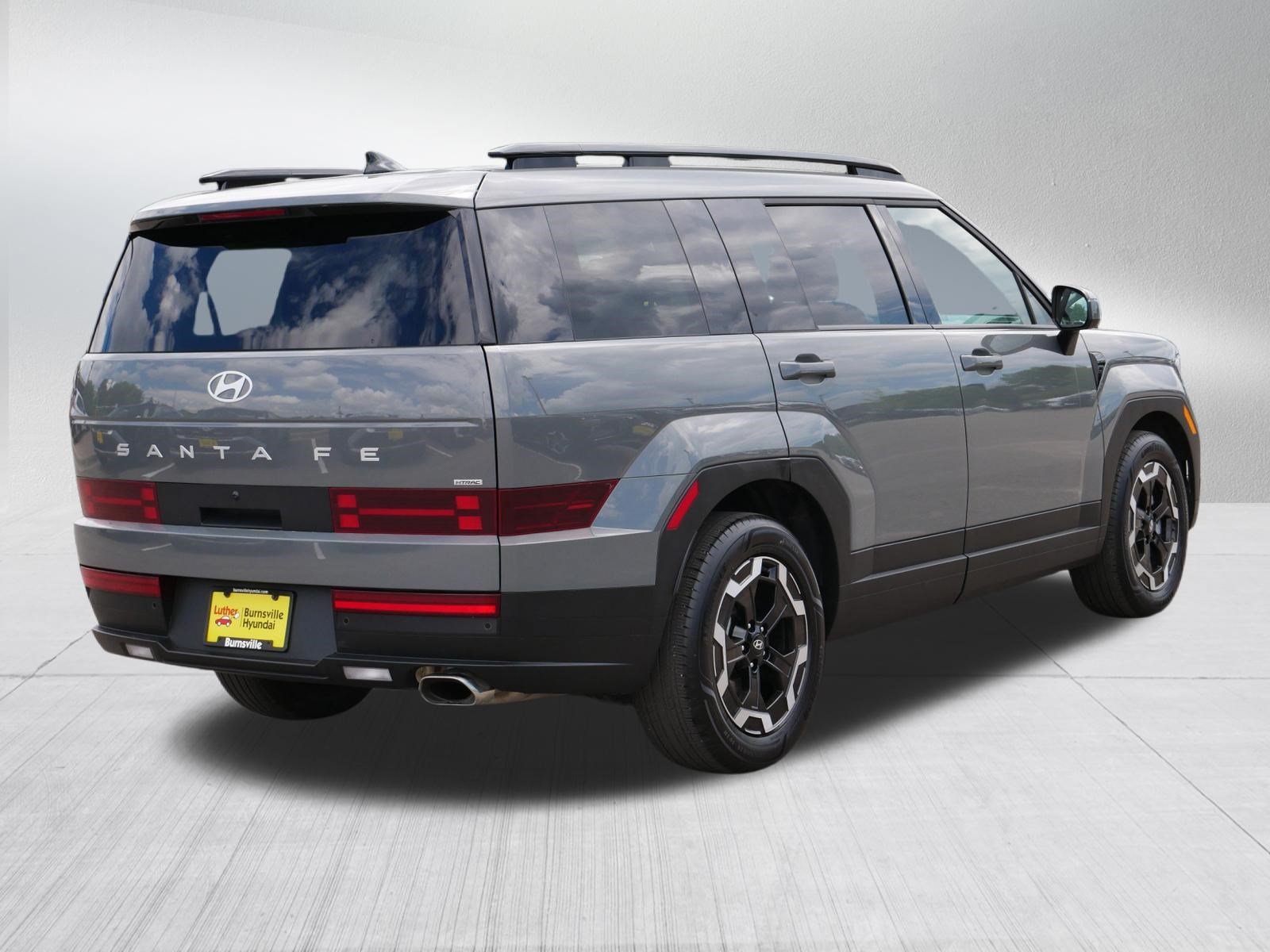 Certified Used 2024 Hampton Gray Hyundai SEL image 7