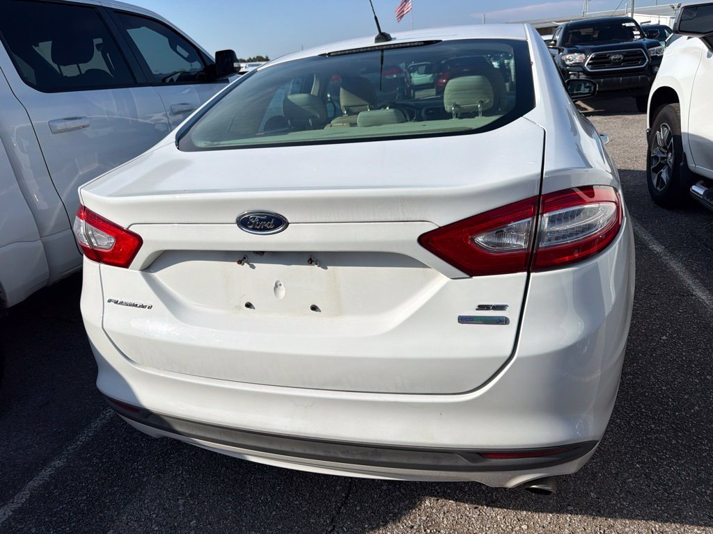 Used 2014 White Ford SE image 10