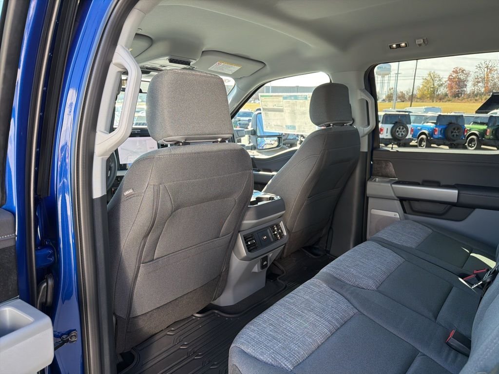 2026 Ford F-250 Super Duty XLT - Photo 15