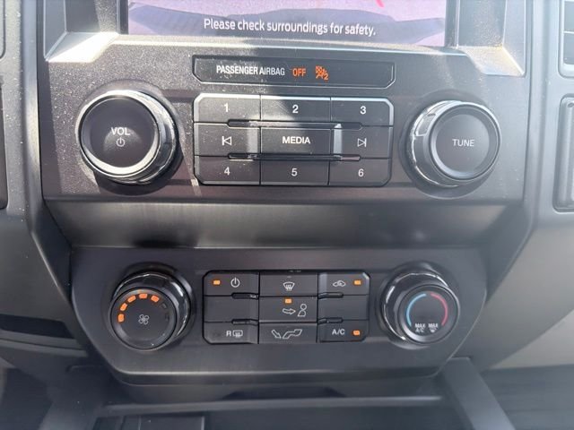 Used 2020 Silver Metallic Ford XL image 23