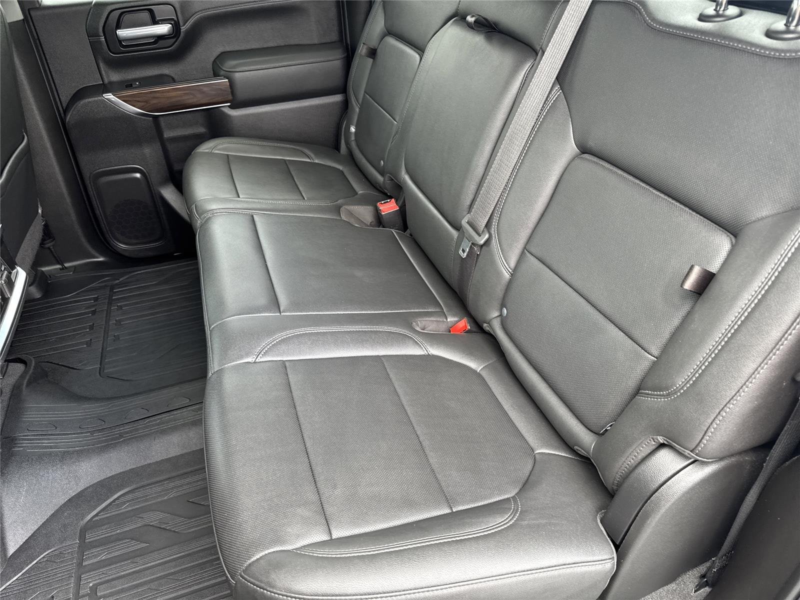 Used 2021 ONYX BLACK GMC SLT image 32