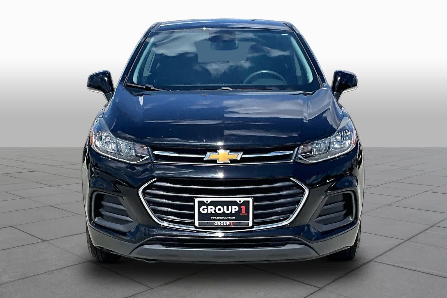 Used 2020 Mosaic Black Metallic Chevrolet LS image 4