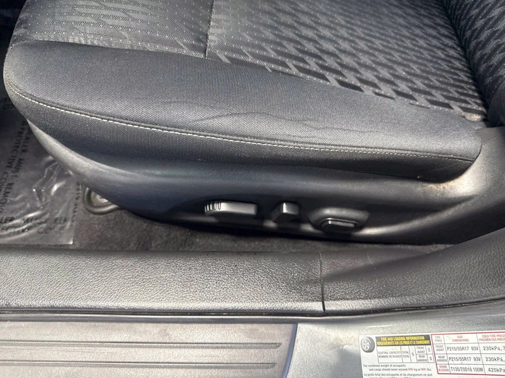 Used 2018 Gray Nissan 2.5 SV image 21