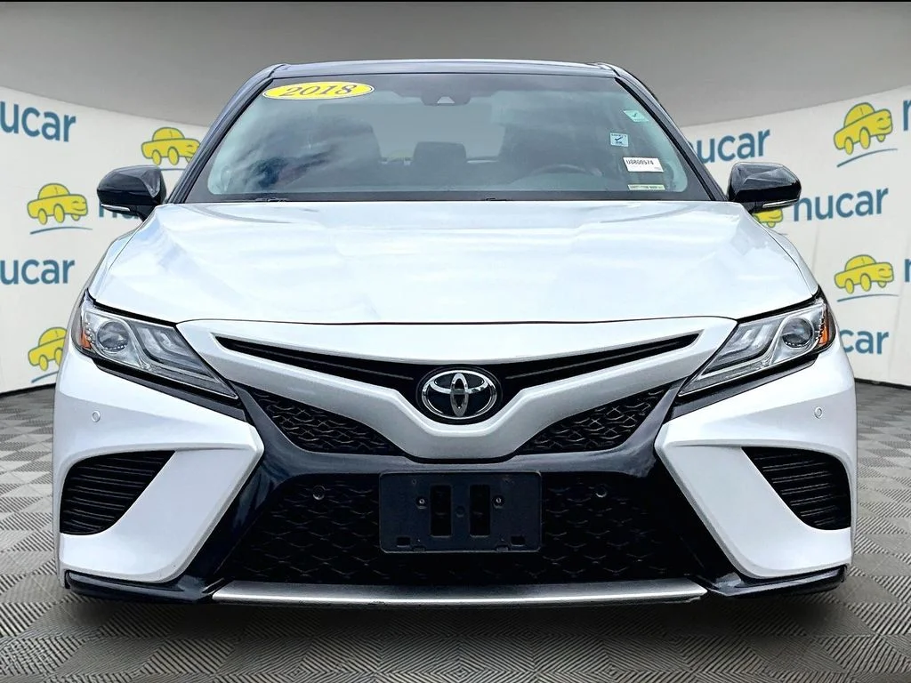 Used 2018 Black Toyota XSE V6 image 2