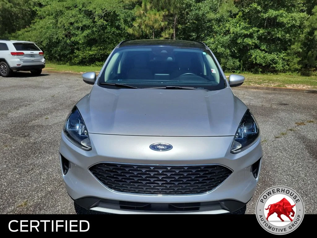 Used 2020 Silver Ford SE image 10