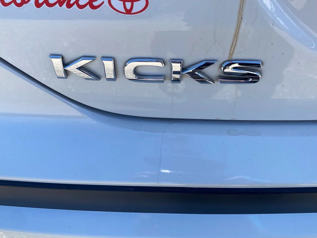 Used 2023 White Nissan SV image 13