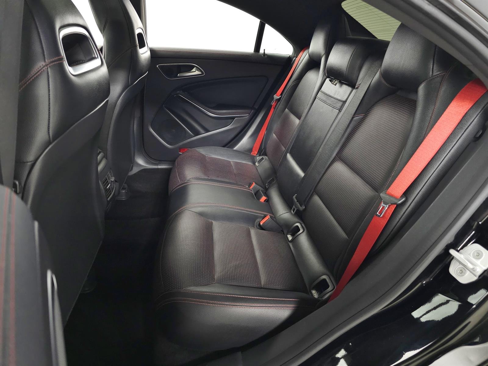 2017 Mercedes-Benz CLA AMG CLA45 - Photo 31
