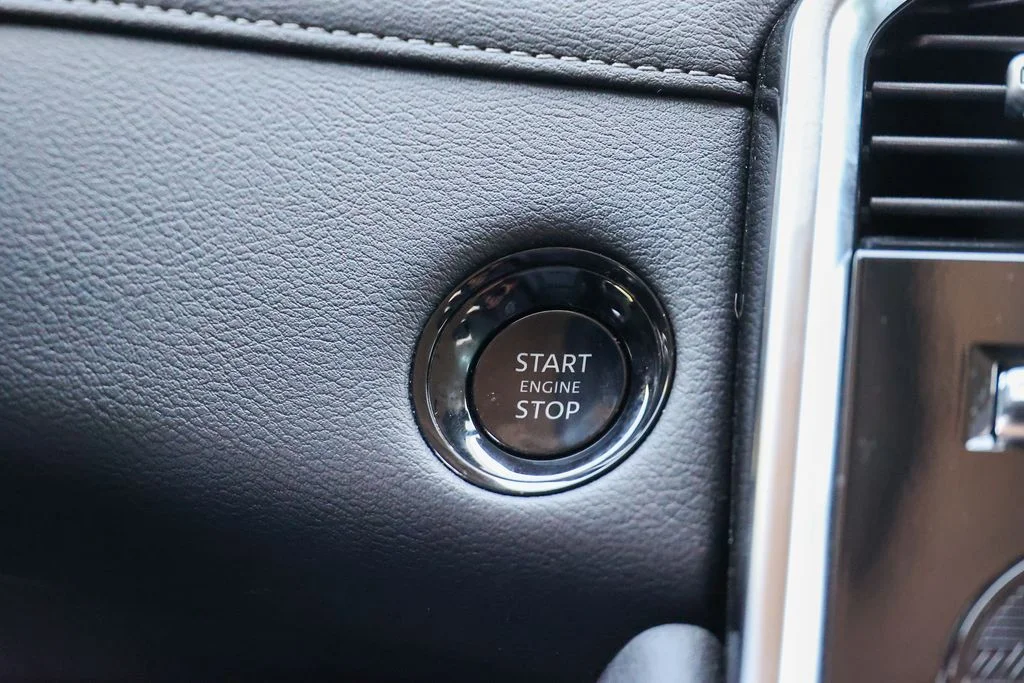 2025 Nissan Armada SV - Photo 12