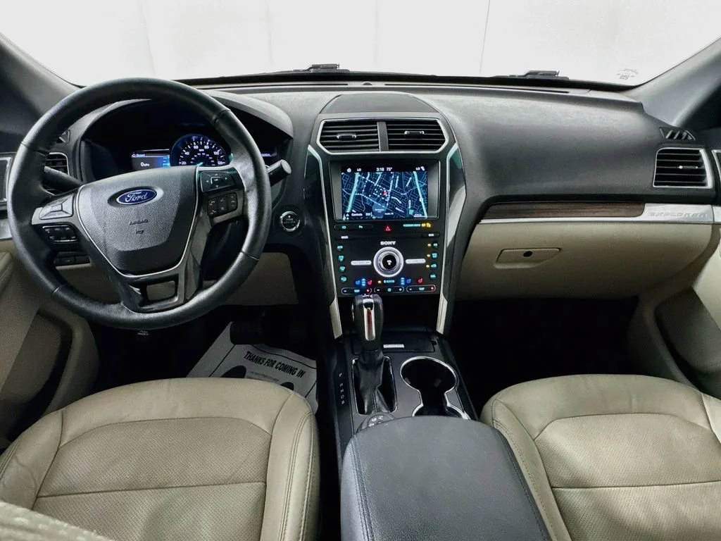 Used 2019 Red Ford Limited image 26