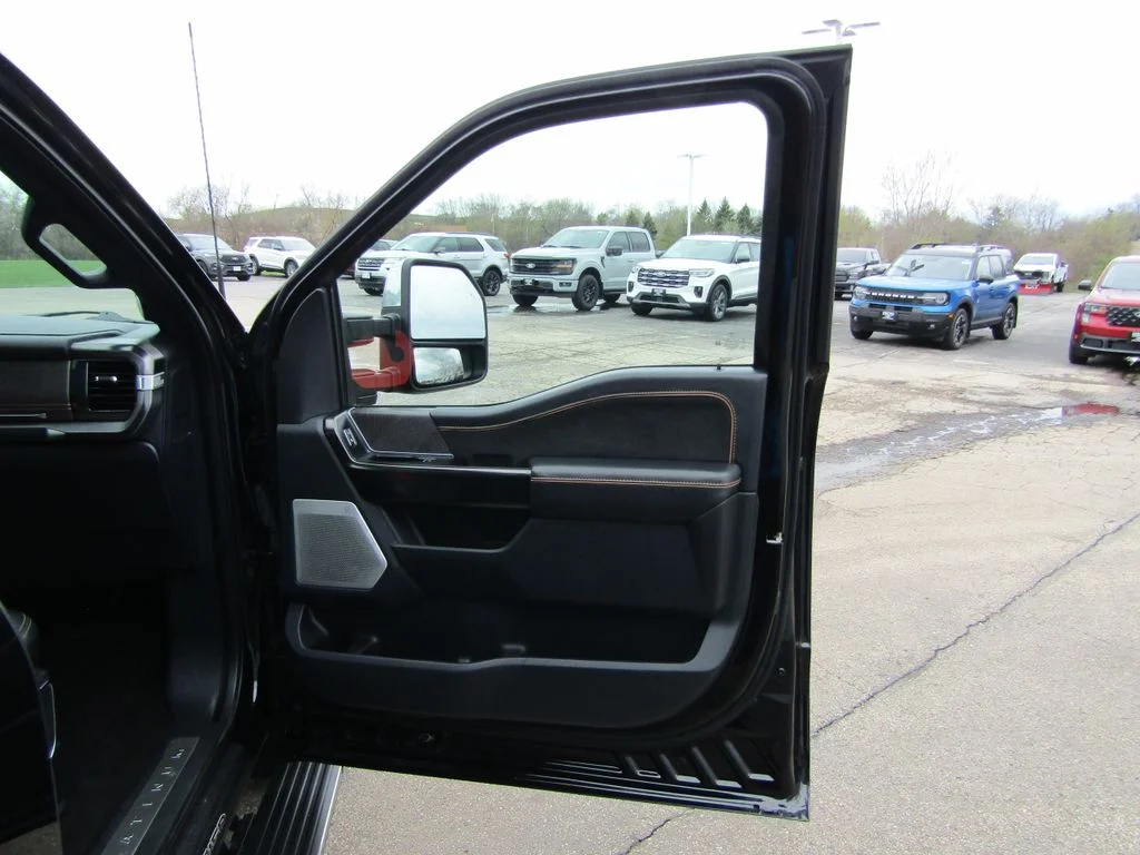 Used 2022 Agate Black Metallic Ford Platinum image 43
