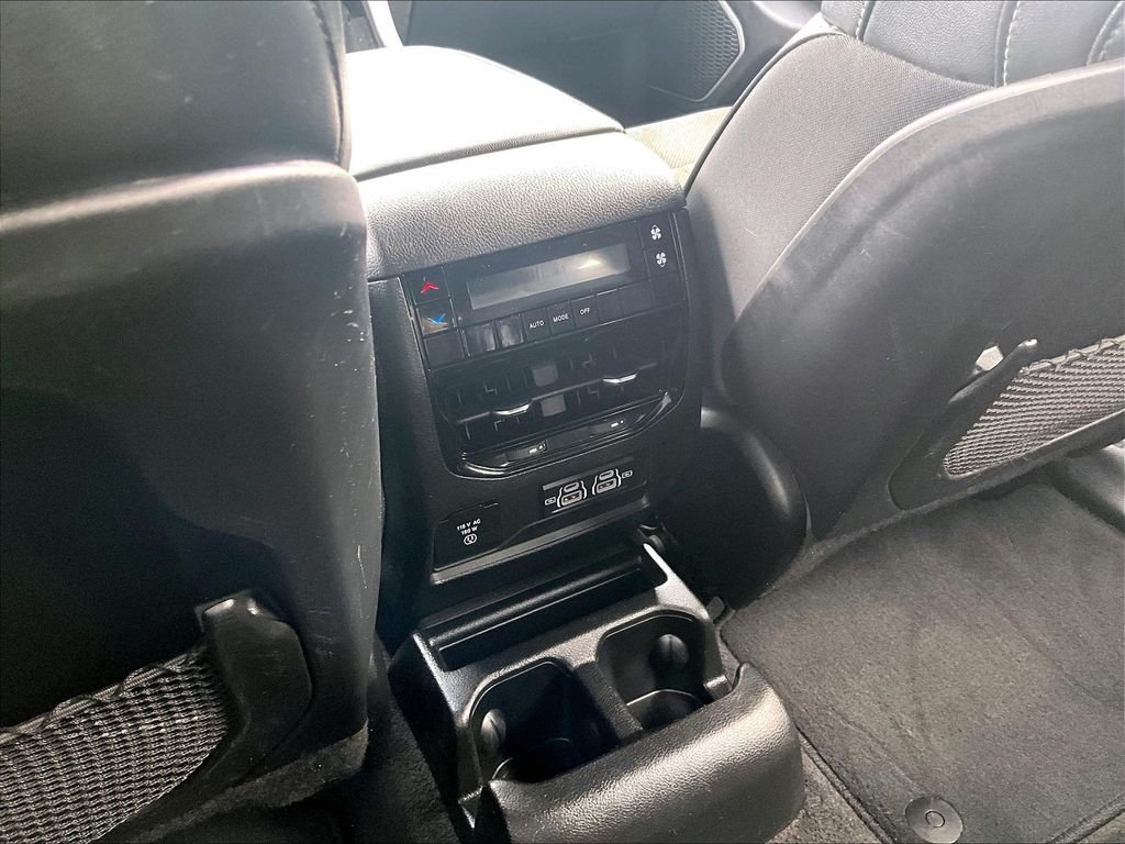 Used 2021 Velvet Red Pearlcoat Jeep Altitude image 28