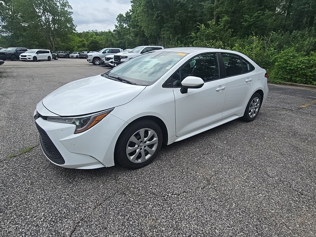 Used 2021 Toyota Corolla LE with VIN 5YFEPMAE4MP193218 for sale in Excelsior Springs, MO