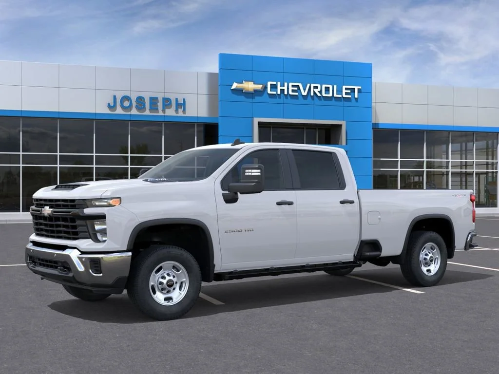 New 2026 Summit White Chevrolet WT image 2