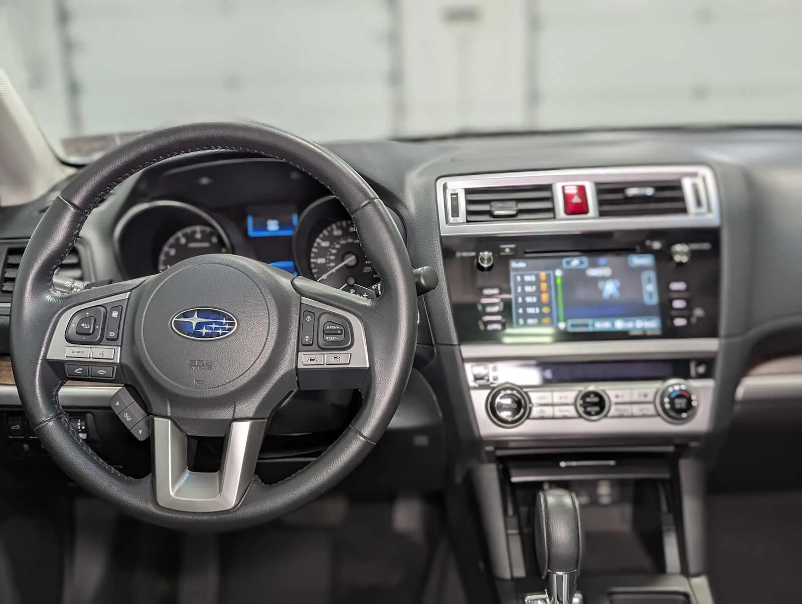 Used 2016 Ice Silver Metallic Subaru 2.5i Limited image 5
