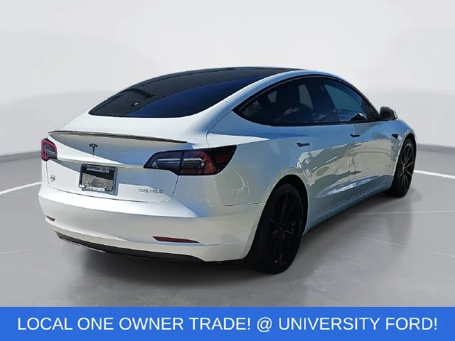 Used 2022 White Tesla Performance image 3