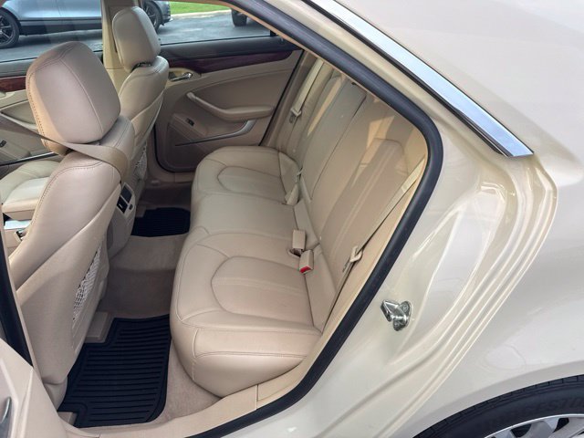 Used 2011 White Cadillac Luxury image 9