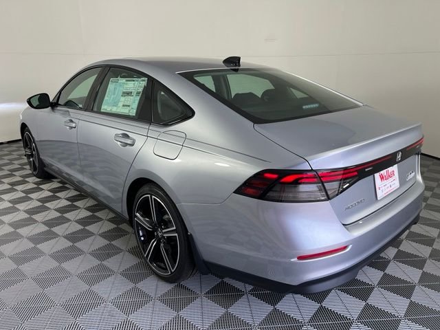 New 2026 Silver Honda SE image 5