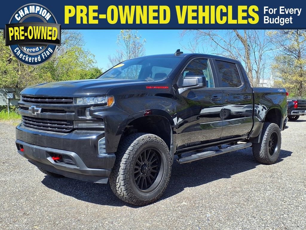 2019 Chevrolet Silverado 1500 LT 4WD Crew Cab Short Box's photo