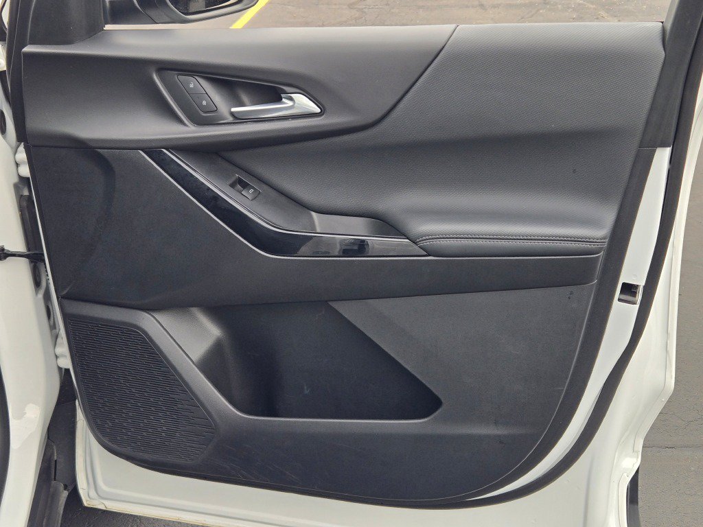 2025 Chevrolet Equinox LT - Photo 6