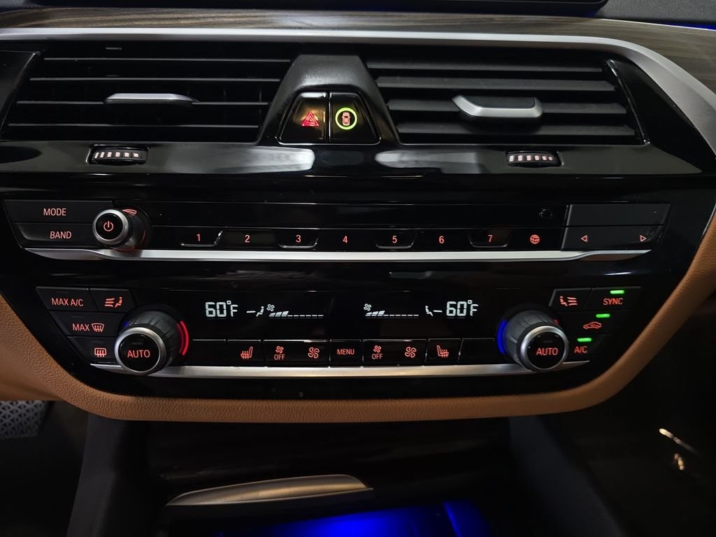 Used 2023 Phytonic Blue Metallic BMW 530i image 25