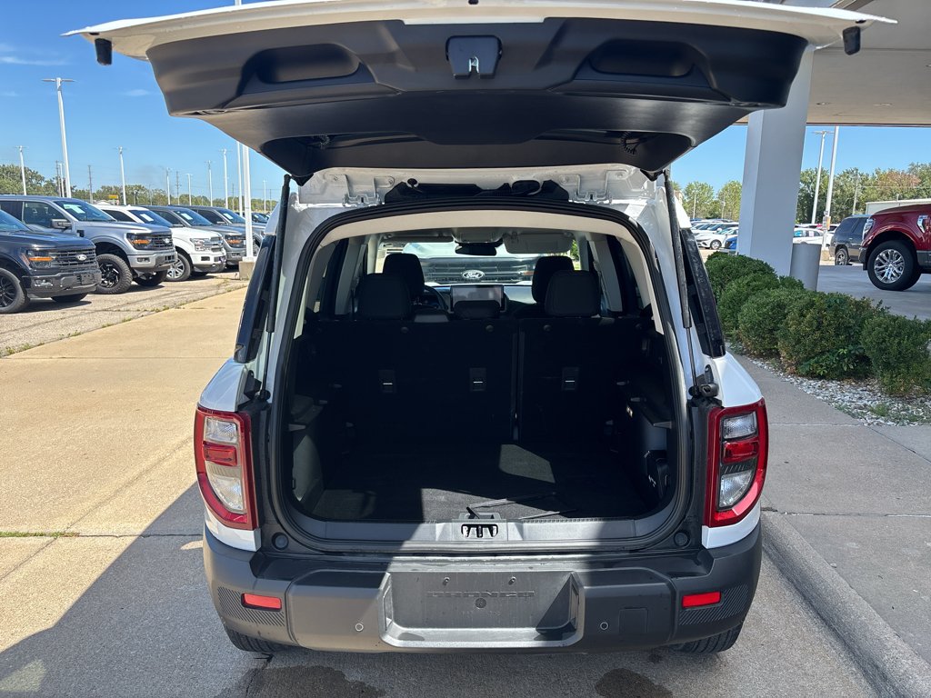 Used 2025 Oxford White Ford Big Bend image 9