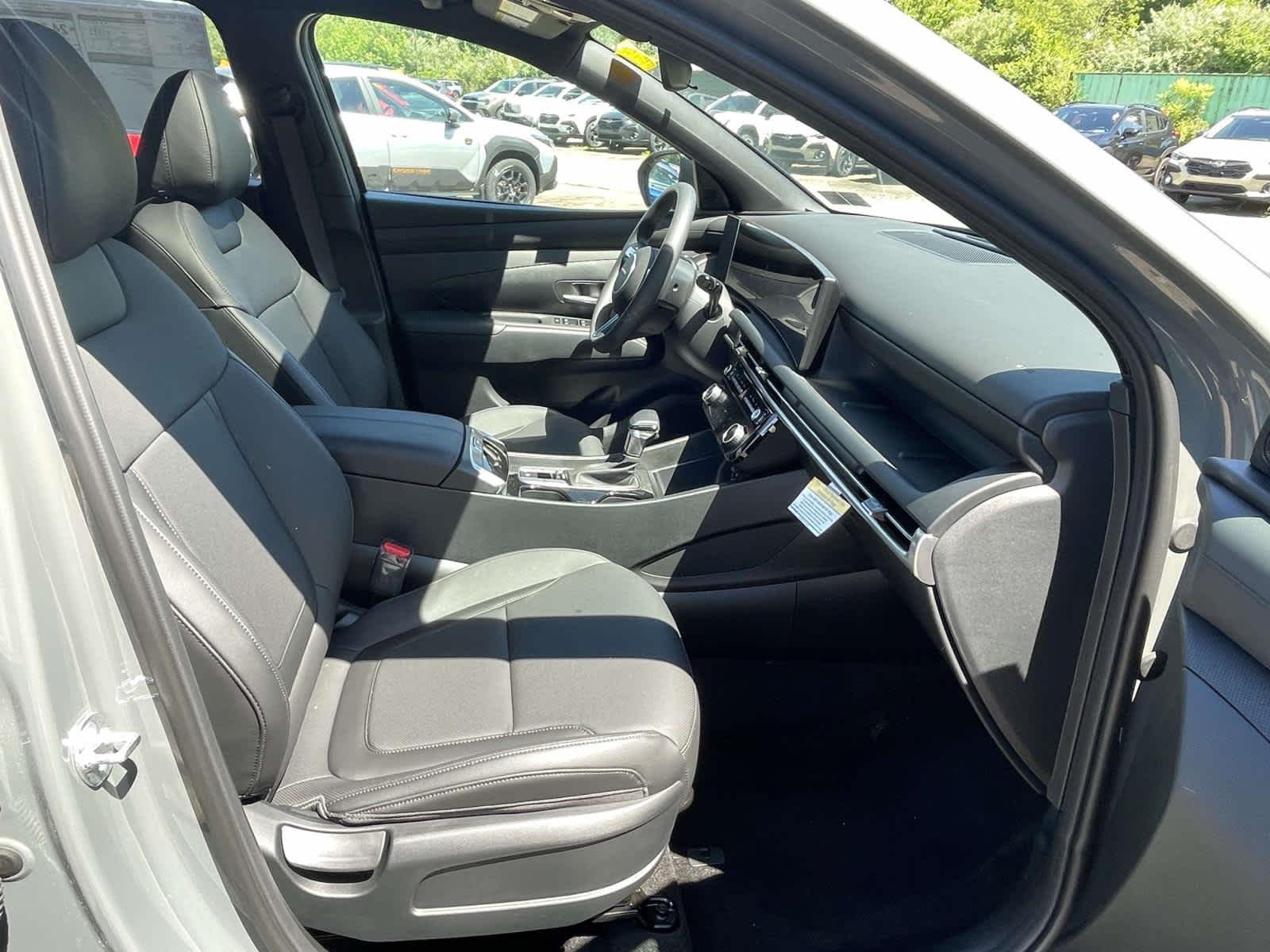 New 2026 Hampton Gray Hyundai SEL Activity image 21