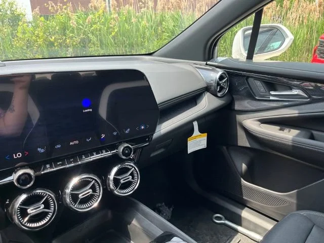 2025 Chevrolet Blazer EV LT - Photo 21
