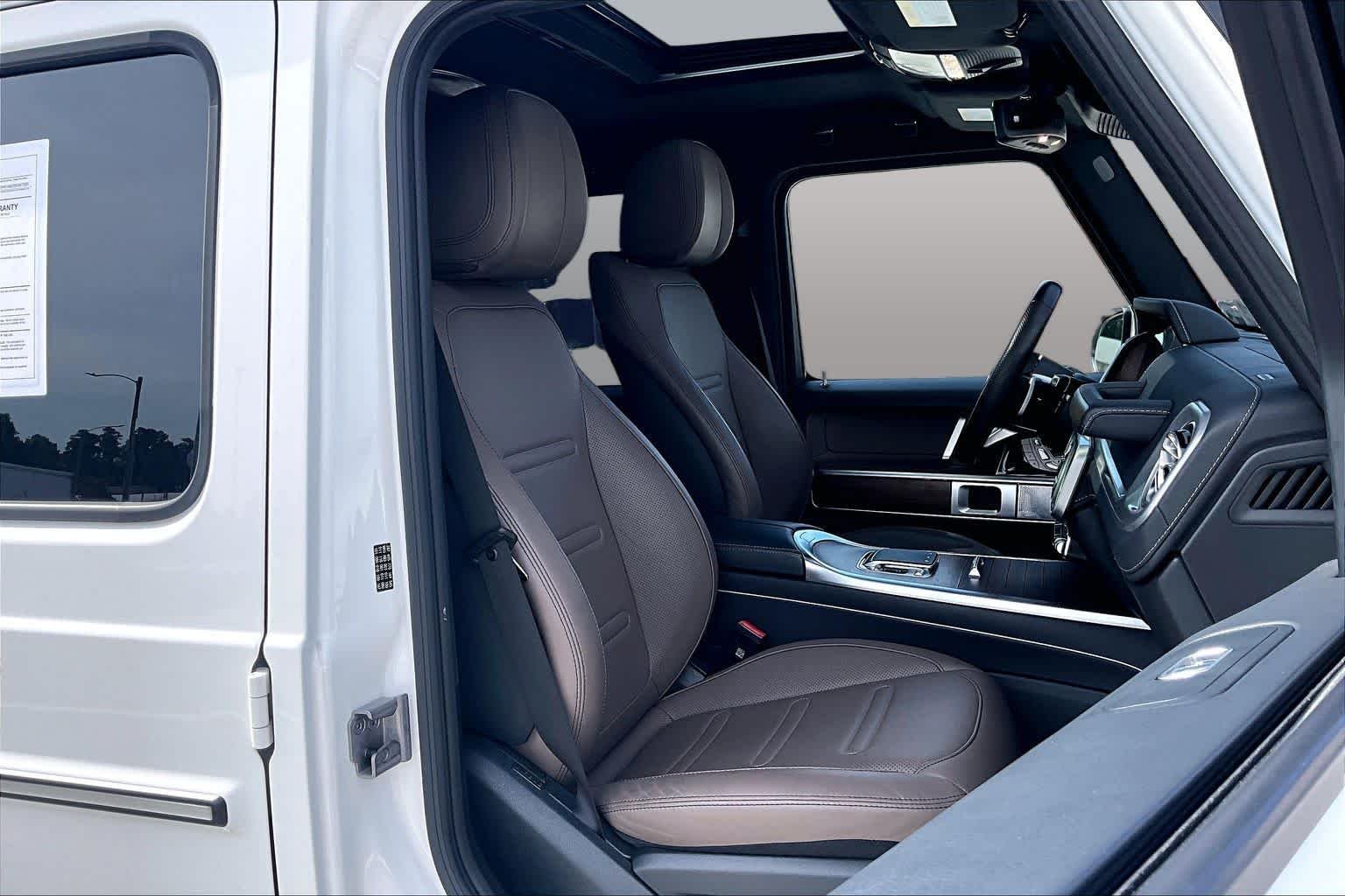 Used 2025 Polar White Mercedes-Benz G 550 image 9