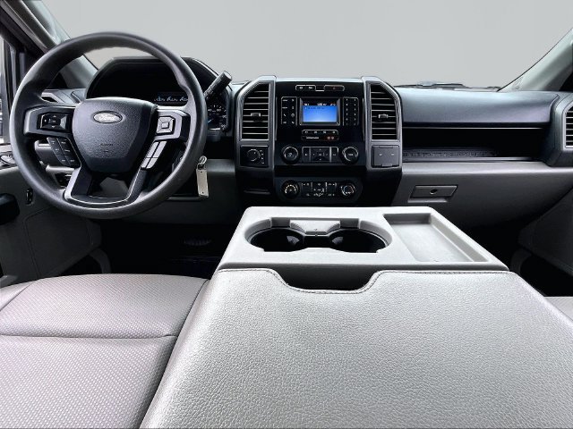 Used 2022 Silver Metallic Ford XL image 21
