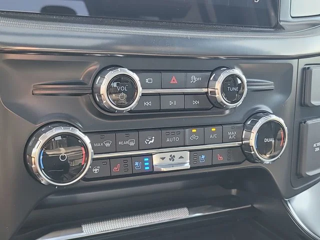 New 2026 Avalanche Ford Platinum image 25