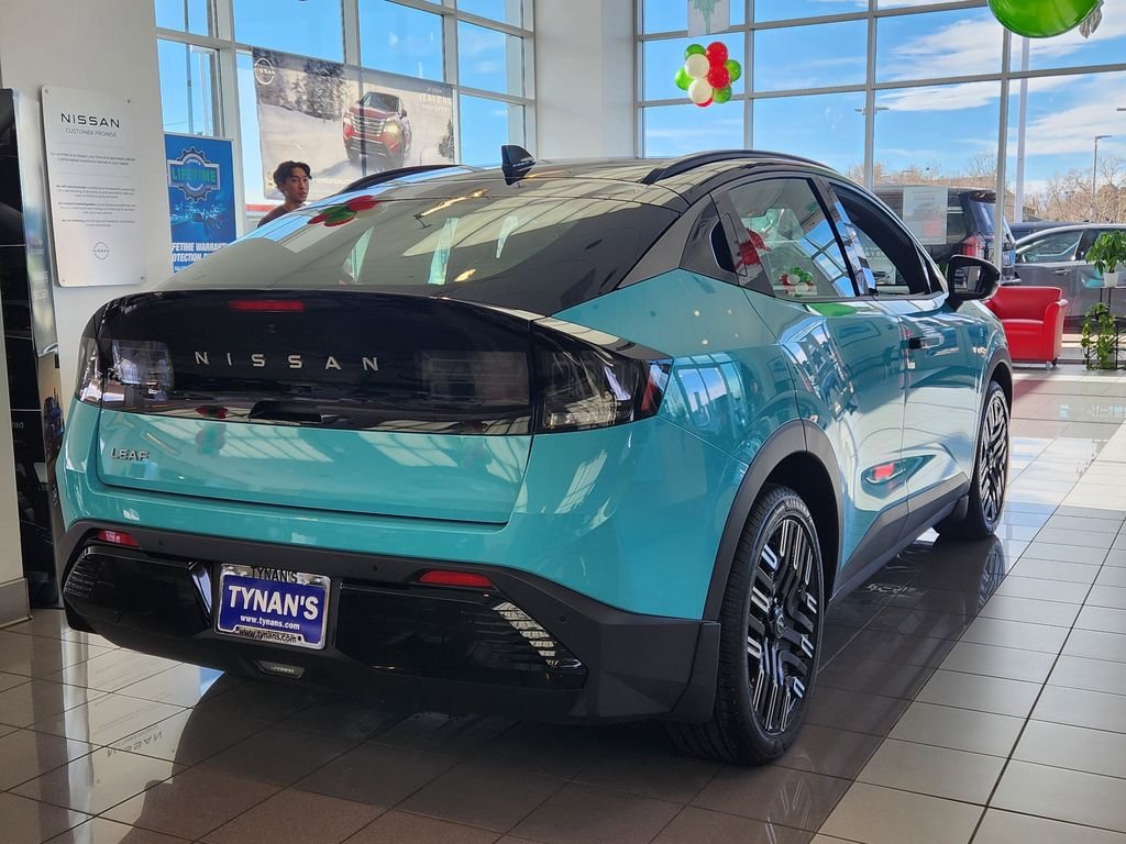 New 2026 Seabreeze Blue Pearl / Super Black Two-tone Nissan PLATINUM+ image 3
