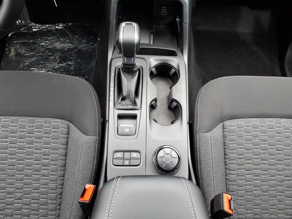 New 2026 Avalanche Ford XLT image 17