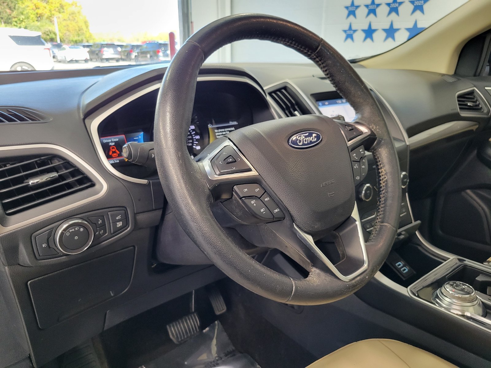 Used 2019 Blue Ford SEL image 10