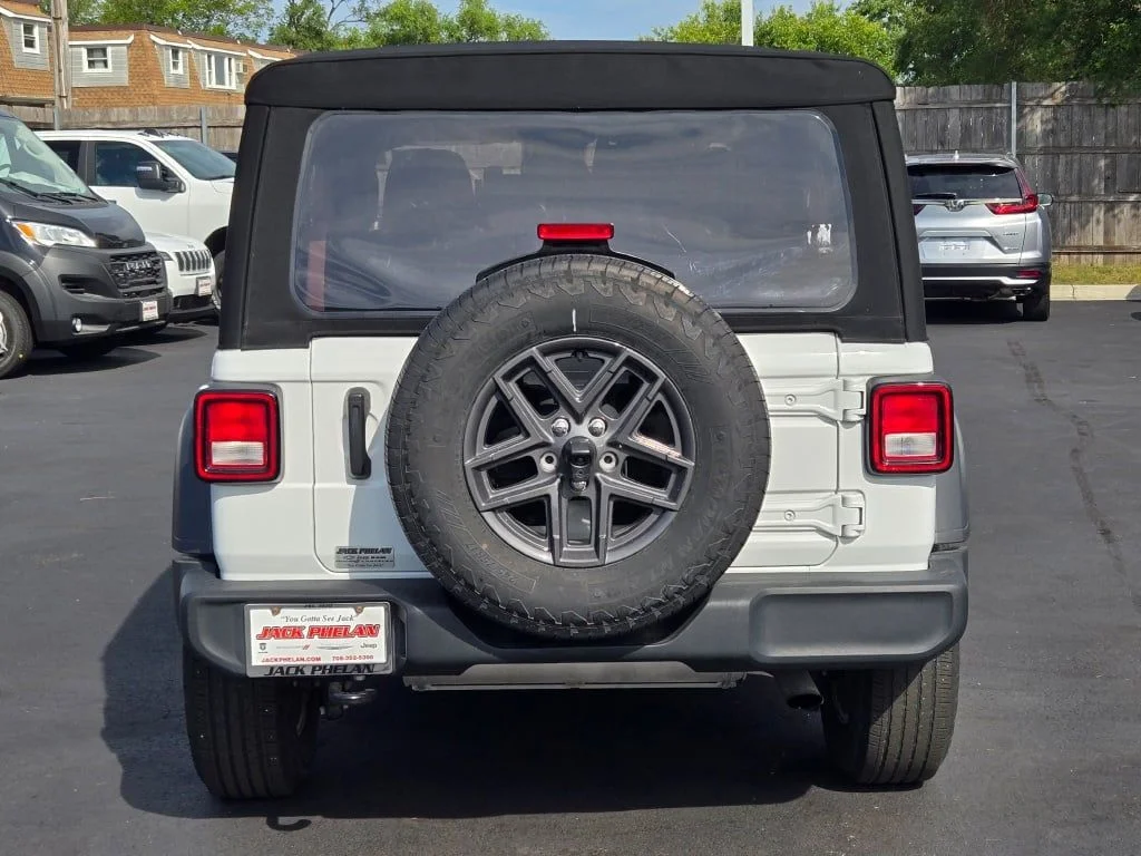 Certified Used 2024 White Jeep Sport S image 9