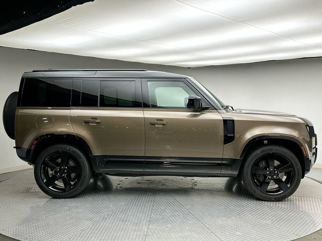 New 2026 Gondwana Stone Land Rover X-Dynamic SE image 12