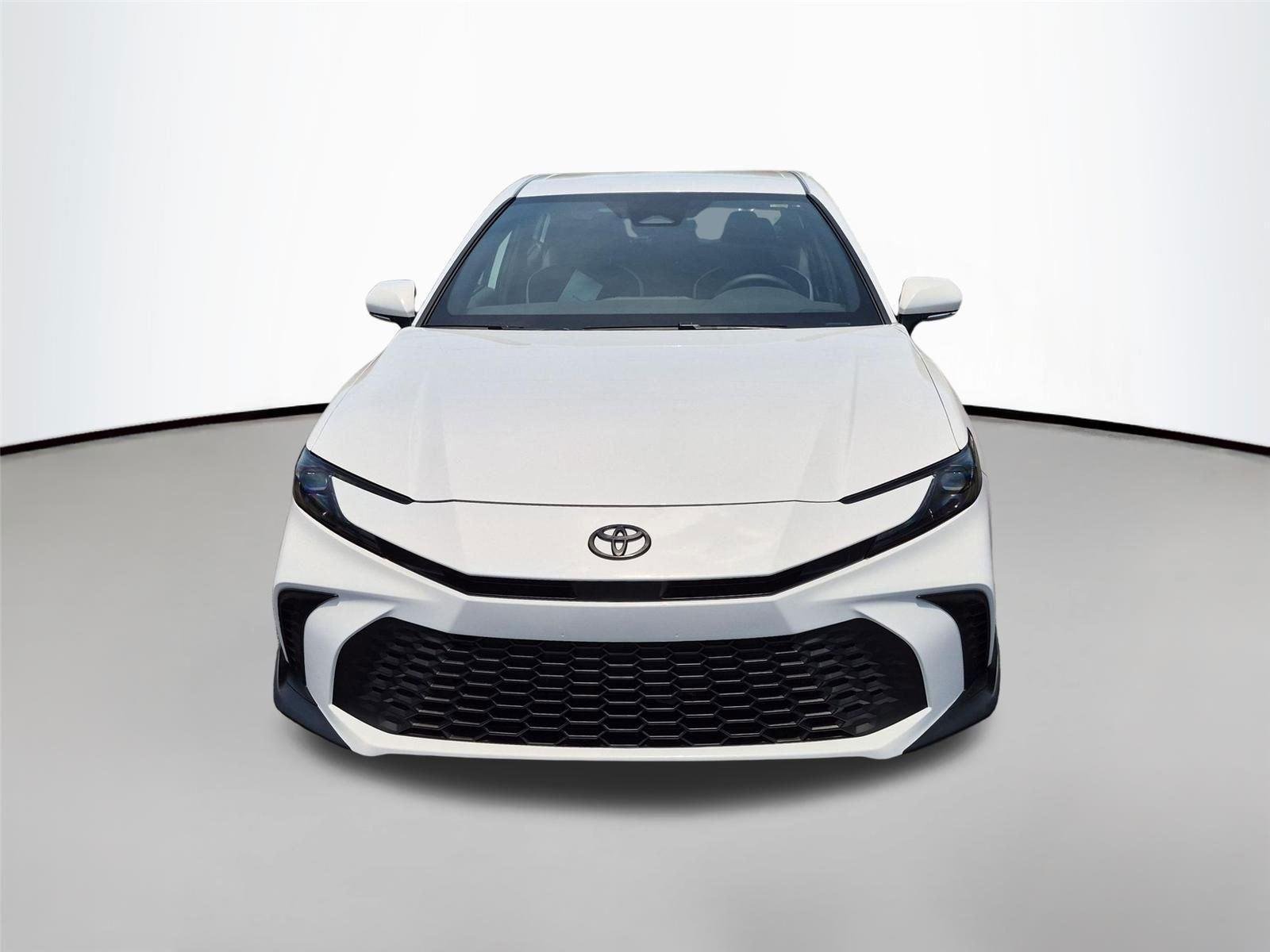 New 2026 Ice Cap Toyota SE image 7