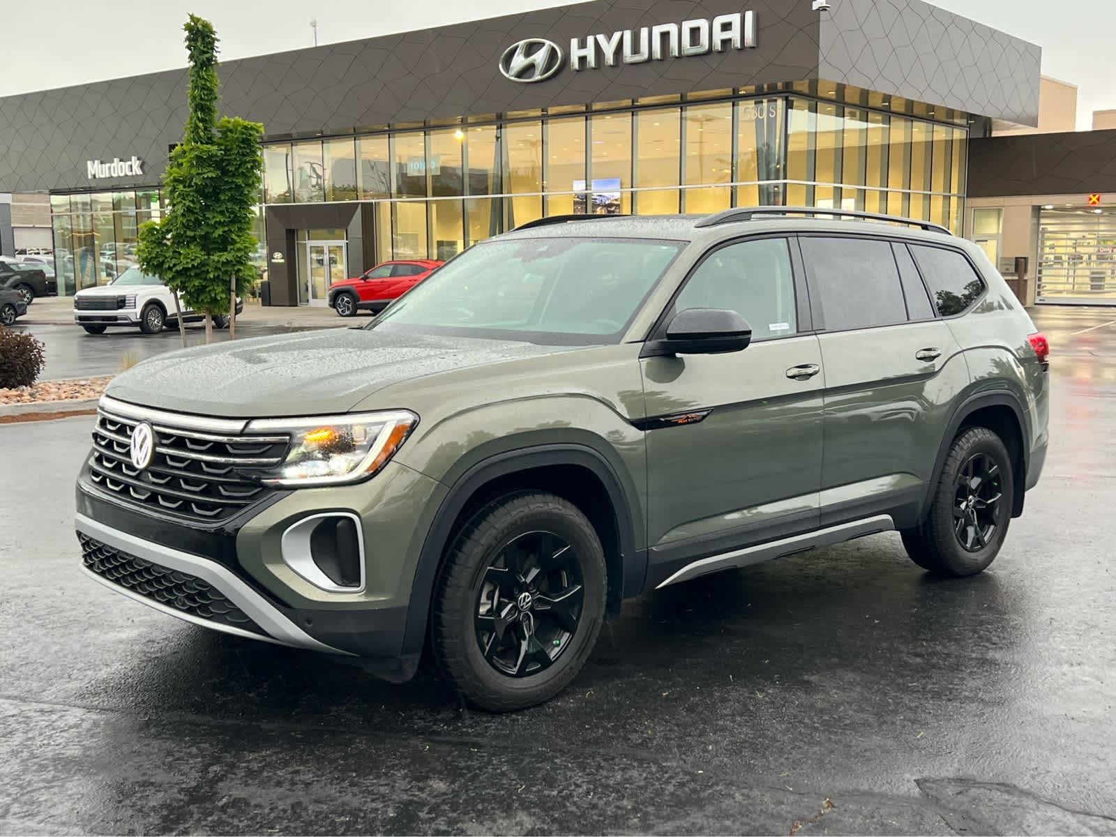 2024 Volkswagen Atlas 2.0T Atlas Peak Edt SE w/Tech 4MOTION's photo