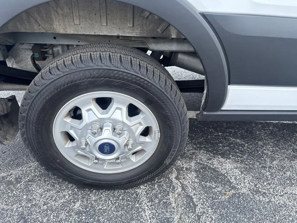 Used 2025 White Ford Base image 39