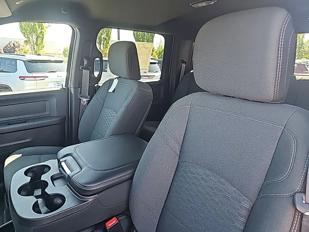 2026 RAM 2500 Tradesman - Photo 13