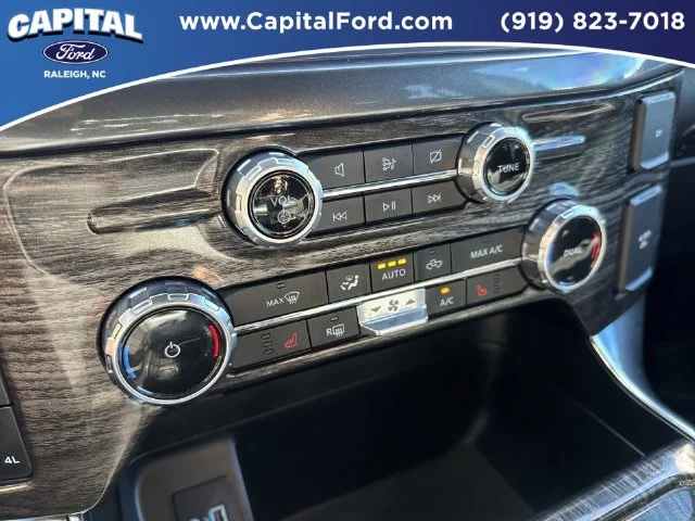 Used 2023 Gray Ford XLT image 29