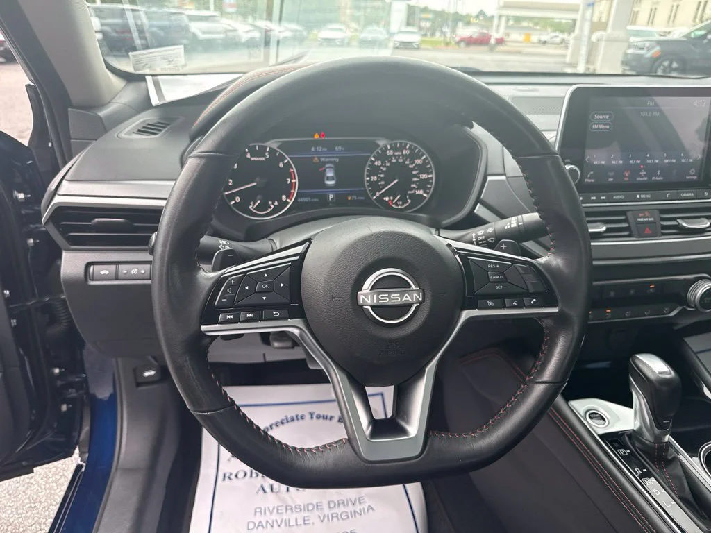 Used 2024 Blue Nissan 2.5 SR image 13