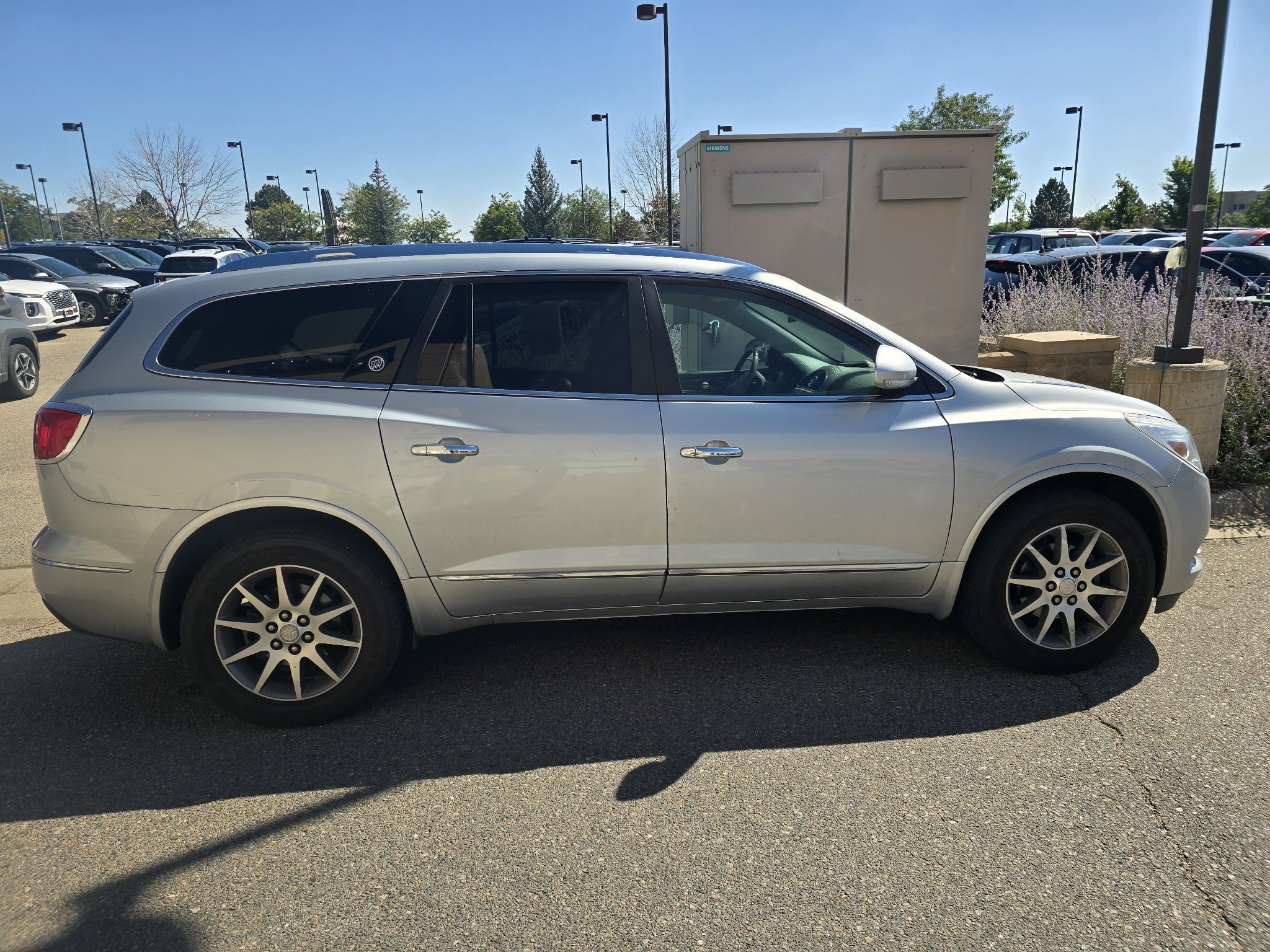 Used 2013 Quicksilver Metallic Buick Leather image 15