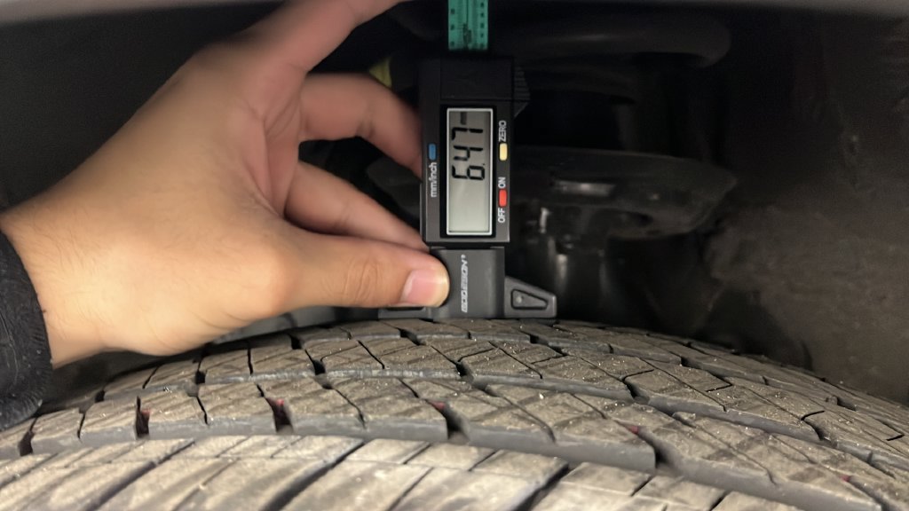 Certified Used 2026 Gray Honda EX image 44