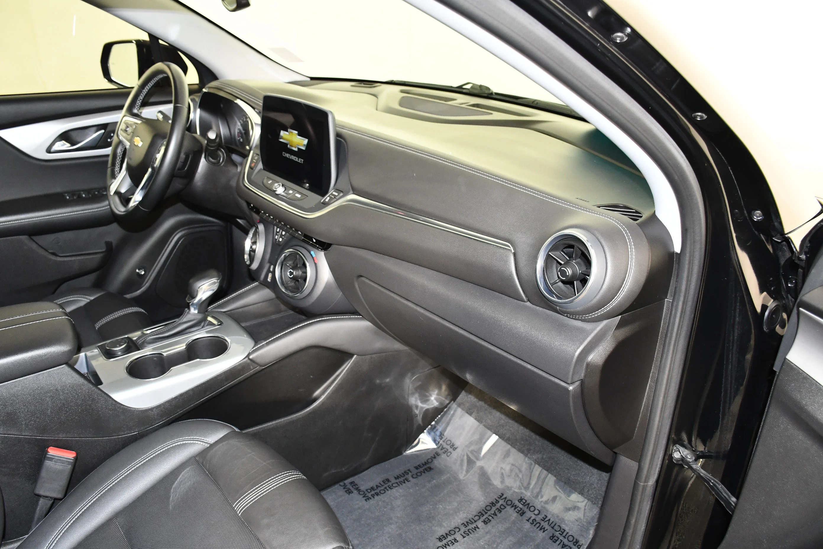 Used 2023 Black Chevrolet LT image 41