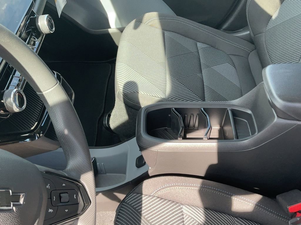 2027 Chevrolet Bolt LT - Photo 11