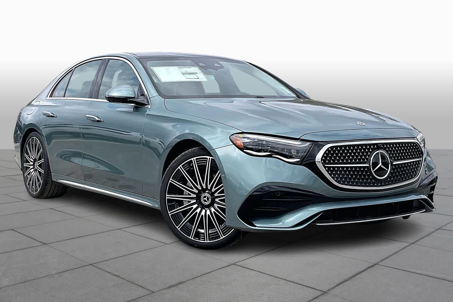 New 2026 Verde Silver Metallic Mercedes-Benz E 450 image 17