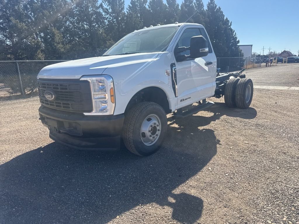 New 2026 Oxford White Ford XL image 1