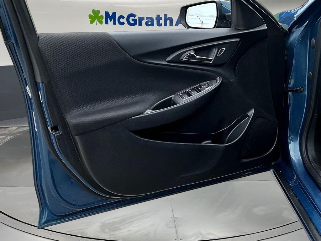 Used 2024 Blue Chevrolet LT image 17